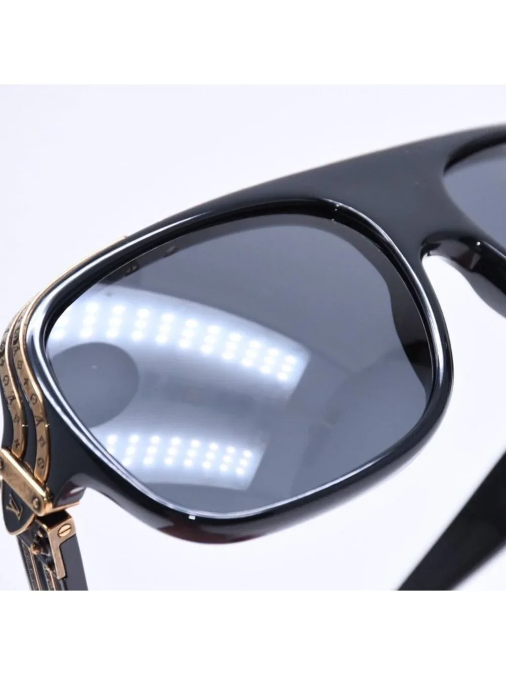 Louis Vuitton 1.0 Millionaire Sunglasses Eyewear 63 16 Black